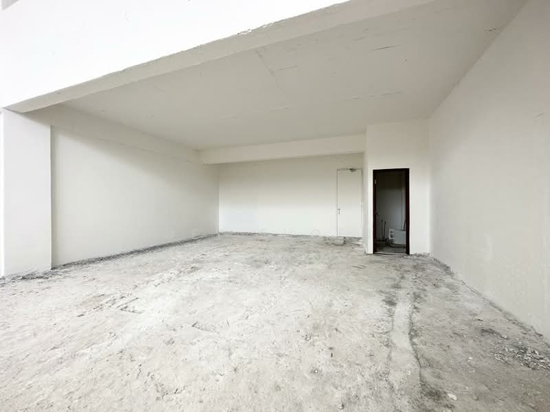 Shop for Rent in Seri Tanjung Pinang (Tanjung Tokong) - Poey Eugene - Interior - PropertyGuru.com.my