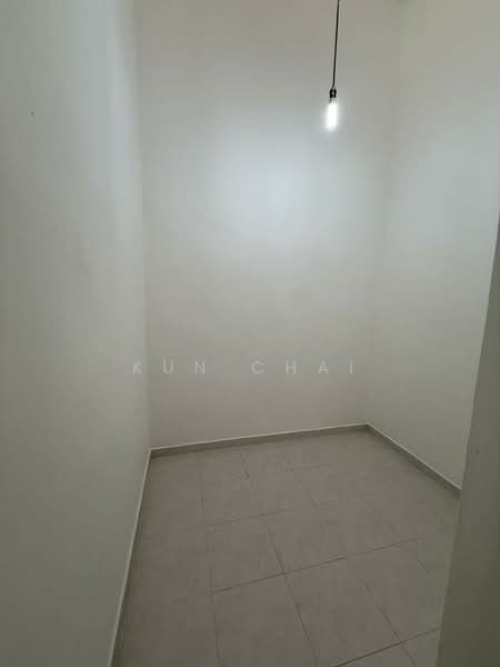 Rumah Teres 2 Tingkat untuk Disewa di Taman Tan Sri Yaacob (Johor Bahru) - Kun Chai - Interior - PropertyGuru.com.my
