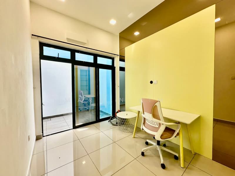 Rumah Kluster untuk Dijual di Mutiara Rini (Skudai) - Marvin Lim - Study - PropertyGuru.com.my