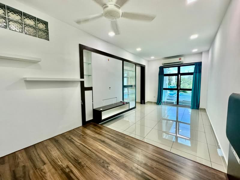 Rumah Kluster untuk Dijual di Mutiara Rini (Skudai) - Marvin Lim - Living Room - PropertyGuru.com.my