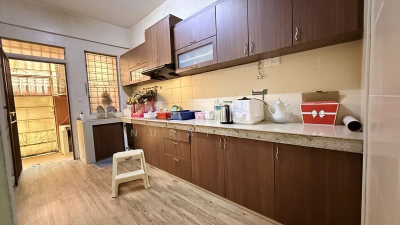 Rumah Teres 2 Tingkat untuk Dijual di Alam Budiman (Shah Alam) - Nurain . - PropertyGuru.com.my