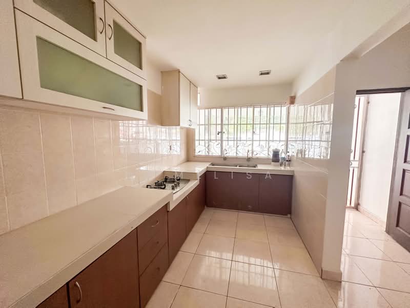 Townhouse for Sale in Jalan Ipoh (Kuala Lumpur) - N. Melisa - Kitchen - PropertyGuru.com.my