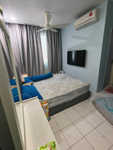 Apartment for Sale at The Rise Collection 2 (Chelliah Park City) - Hong . - Bedroom - PropertyGuru.com.my