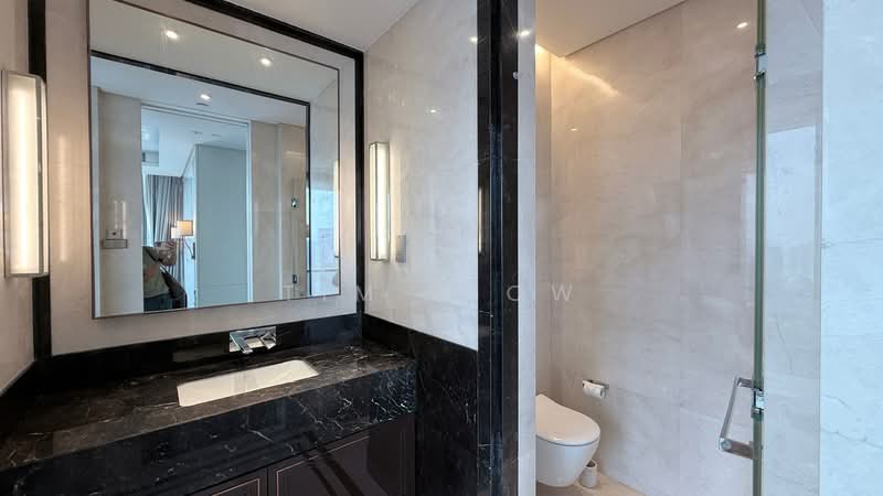Service Residence for Sale at Pavilion Suites - Tim Siow - Bathroom - PropertyGuru.com.my