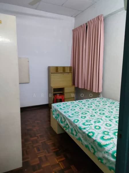 Flat for Rent at Taman Sri Setia - Abby Woo - Bedroom - PropertyGuru.com.my