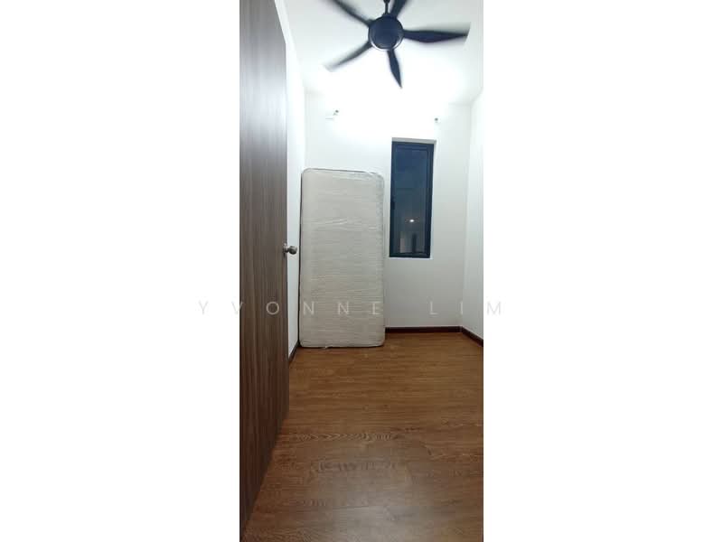 Servis Apartment untuk Dijual di Country Garden Central Park - Yvonne Lim - Bedroom - PropertyGuru.com.my