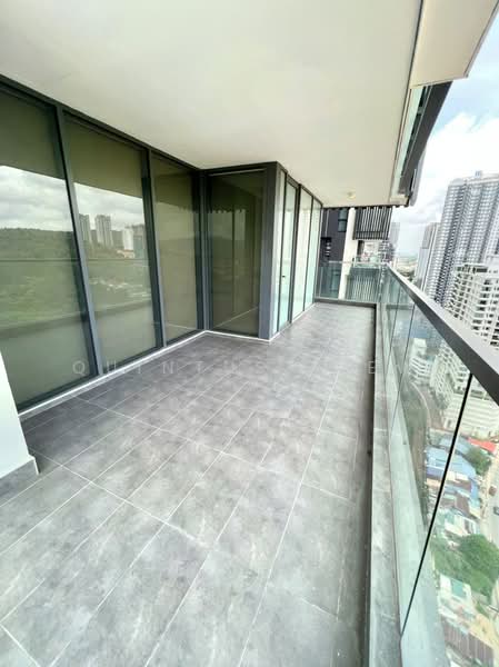 Kondominium untuk Disewa di Twy Duplex Condos - Quintus Hiew - Balcony - PropertyGuru.com.my
