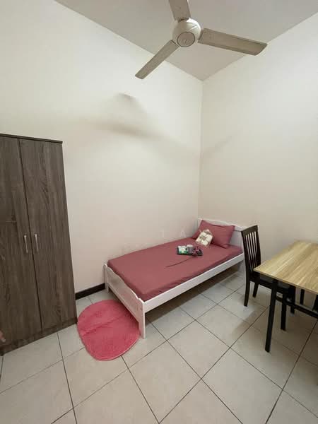 Kondominium untuk Disewa di Cova Villa - JC Tay - Bedroom - PropertyGuru.com.my
