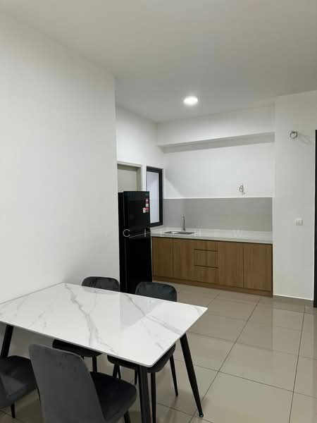 Service Residence for Sale at M Oscar - Jaycie Hew - Kitchen - PropertyGuru.com.my