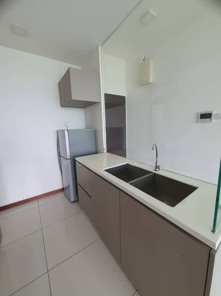 Servis Apartment untuk Disewa di Crescent Bay Suites (Teluk Bayu) - YC Khoo - PropertyGuru.com.my