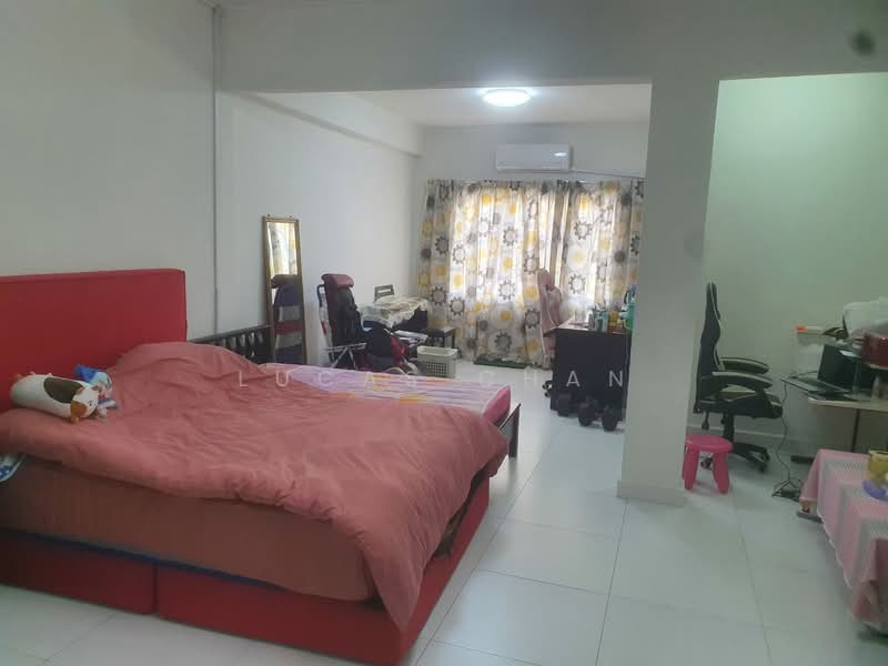 2-storey Terraced House for Sale in Taman Overseas Union (Taman Oug) (Jalan Klang Lama (Old Klang Road)) - Lucas Chan - Bedroom - PropertyGuru.com.my