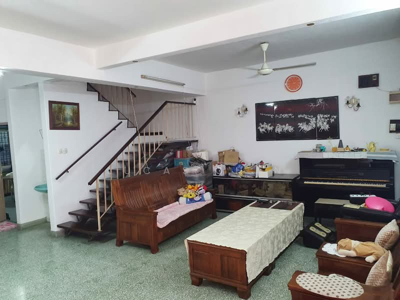 2-storey Terraced House for Sale in Taman Overseas Union (Taman Oug) (Jalan Klang Lama (Old Klang Road)) - Lucas Chan - Living Room - PropertyGuru.com.my