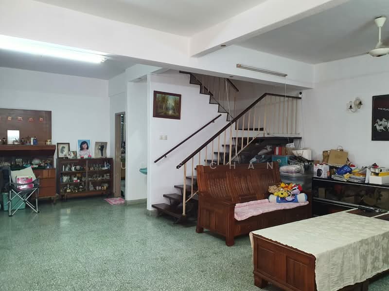 2-storey Terraced House for Sale in Taman Overseas Union (Taman Oug) (Jalan Klang Lama (Old Klang Road)) - Lucas Chan - Living Room - PropertyGuru.com.my