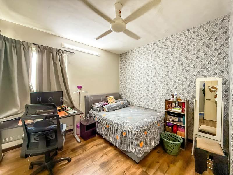 Condominium for Sale at Riana Green Condominium - Nor Azhar Azlan - Bedroom - PropertyGuru.com.my