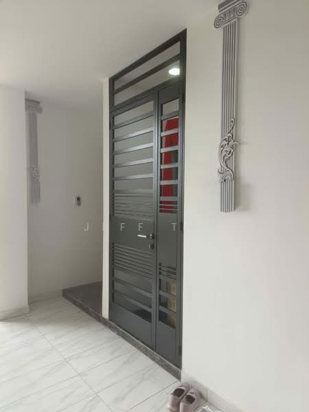 Kondominium untuk Disewa di Palazzo - Jeff Tan - Entrance - PropertyGuru.com.my