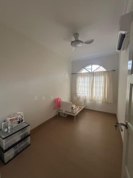 Condominium for Rent at City Gardens - Sky Chan - Bedroom - PropertyGuru.com.my
