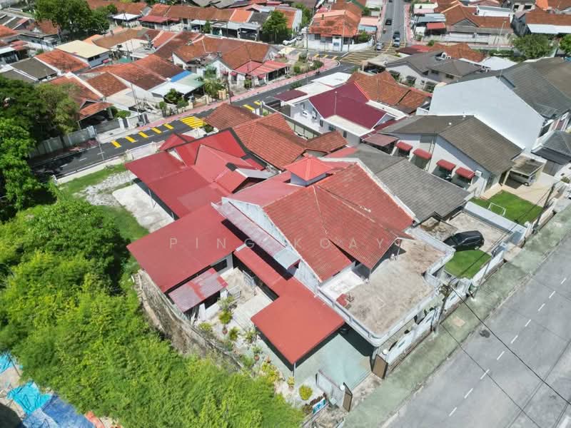 Semi-Detached House for Sale in Tanjung Tokong (Penang) - Ping Koay - Exterior - PropertyGuru.com.my