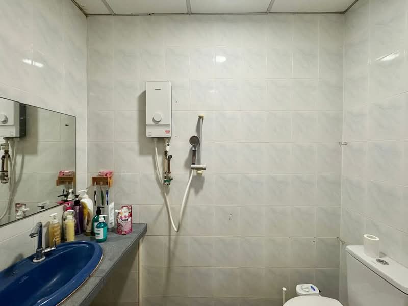 Semi-Detached House for Sale in Tanjung Tokong (Penang) - Ping Koay - Bathroom - PropertyGuru.com.my