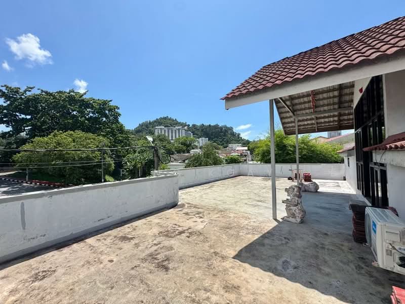 Semi-Detached House for Sale in Tanjung Tokong (Penang) - Ping Koay - Exterior - PropertyGuru.com.my