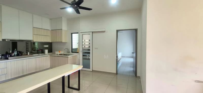 Condominium for Sale at V-Residensi - Ben Mok - Kitchen - PropertyGuru.com.my