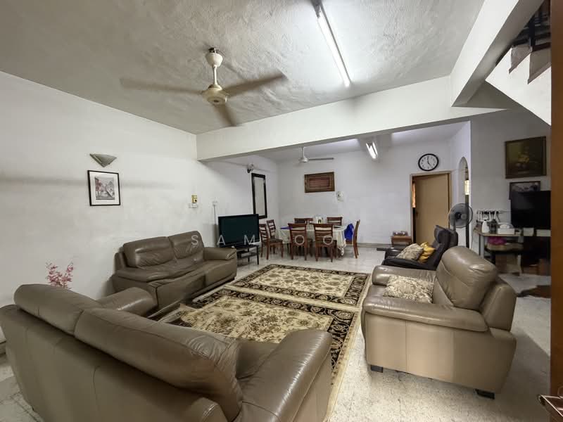 Rumah Berkembar untuk Dijual di Bandar Bayan Baru (Bayan Lepas) - Sam Ooi - Living Room - PropertyGuru.com.my
