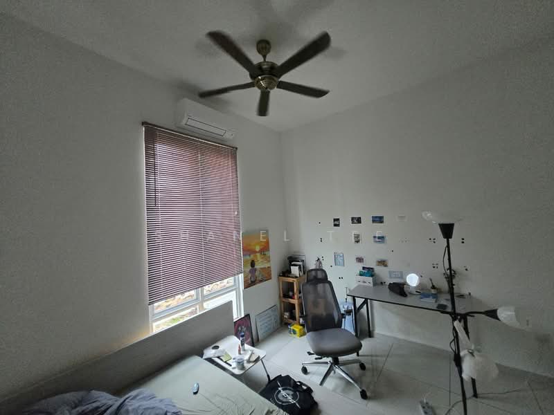 Rumah Banglo untuk Dijual di Bandar Seri Impian (Kluang) - Shanel Tee - Bedroom - PropertyGuru.com.my