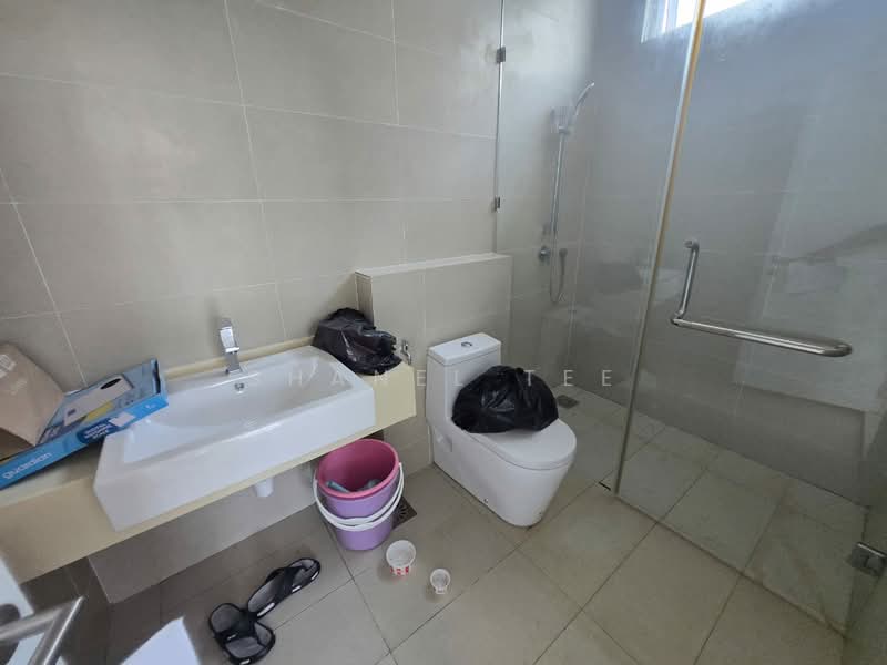 Rumah Banglo untuk Dijual di Bandar Seri Impian (Kluang) - Shanel Tee - Bathroom - PropertyGuru.com.my