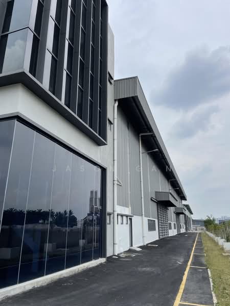Kilang untuk Disewa di Taman Industri Alam Jaya (Puncak Alam) - Jason Gan - PropertyGuru.com.my