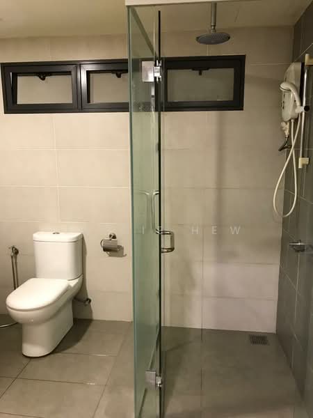 Servis Apartment untuk Disewa di Solstice @ Pan'gaea - Jaycie Hew - Bathroom - PropertyGuru.com.my