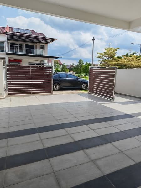 Rumah Teres 2 Tingkat untuk Dijual di Taman Kluang Perdana (Kluang) - Shanel Tee - Exterior - PropertyGuru.com.my