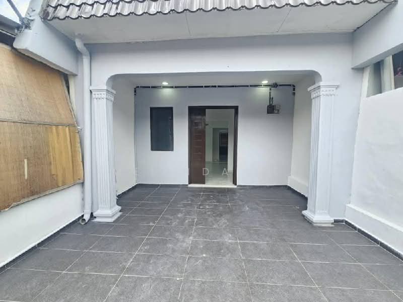 2-storey Terraced House for Sale in Taman Kota Puteri (Masai) - Melinda Ee - Exterior - PropertyGuru.com.my
