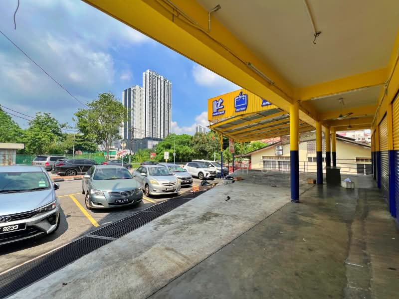 Shop for Rent in Cheras (Kuala Lumpur) - Yap Weng Hong - Exterior - PropertyGuru.com.my