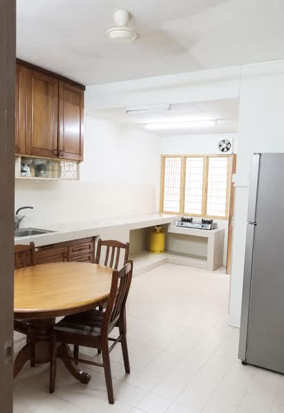Rumah Teres 2 Tingkat untuk Dijual di Bandar Menjalara (Kuala Lumpur) - Cazzie Chong - Kitchen - PropertyGuru.com.my