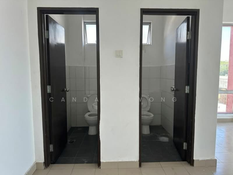Semi-D Factory for Rent in Kawasan Perindustrian Arab Malaysia (Nilai) - Candace Wong - Bathroom - PropertyGuru.com.my
