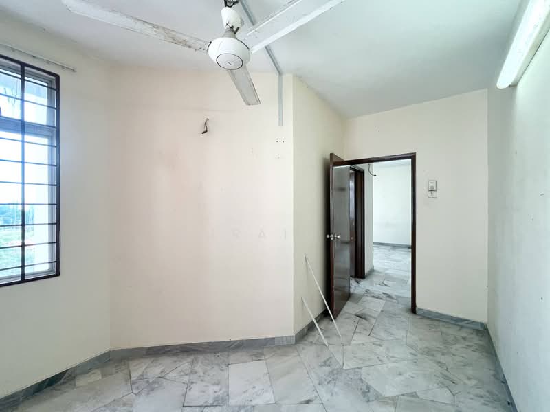 Pangsapuri untuk Dijual di Ilham Apartment - Nurain . - PropertyGuru.com.my
