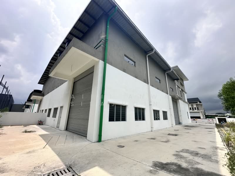 Factory for Rent in Rawang (Selangor) - Khairil Anwar Sirajudin - Exterior - PropertyGuru.com.my