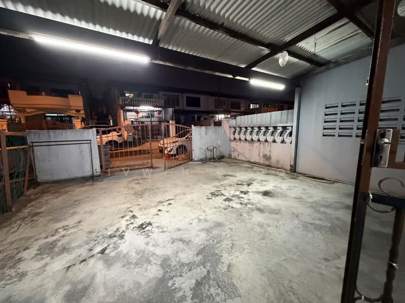 1-storey Terraced House for Rent in Taman Johor Jaya (Johor Bahru) - Ivwen Choo - PropertyGuru.com.my