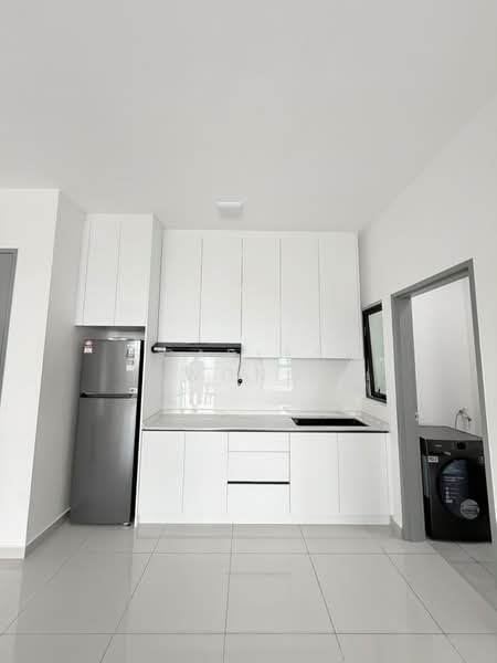 Service Residence for Rent at Parkland Residence - Scarlett Wong - Kitchen - PropertyGuru.com.my