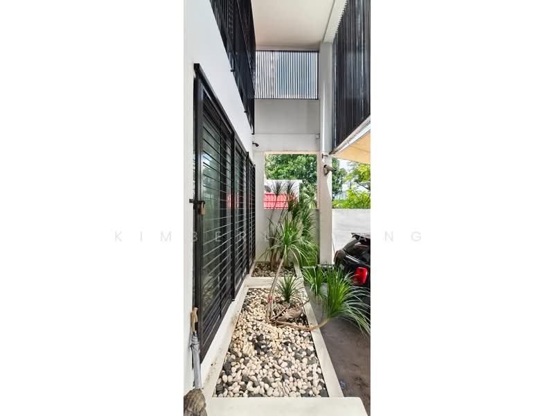 Rumah Teres 2 Tingkat untuk Dijual di Taman Desa (Kuala Lumpur) - Kimberly Yang - Exterior - PropertyGuru.com.my