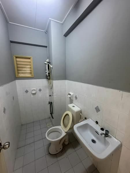 Pangsapuri untuk Disewa di Vista Seri Alam - Eric Seah - PropertyGuru.com.my