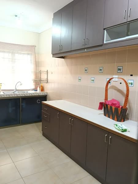 2-storey Terraced House for Sale in Taman Mount Austin (Tebrau) - Carson . - Kitchen - PropertyGuru.com.my