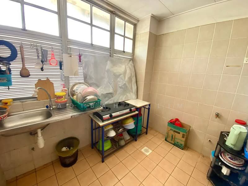 2-storey Terraced House for Sale in Presint 9 (Putrajaya) - Adibah Salim - Kitchen - PropertyGuru.com.my