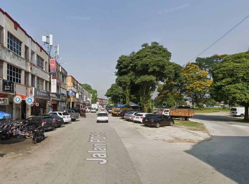 Shop for Sale in Kawasan Perniagaan Desa Ria (Balakong) - Kweenie Chong - Exterior - PropertyGuru.com.my