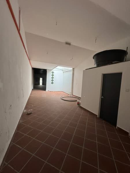 Kedai untuk Disewa di Melaka (Melaka) - Woon . - Interior - PropertyGuru.com.my