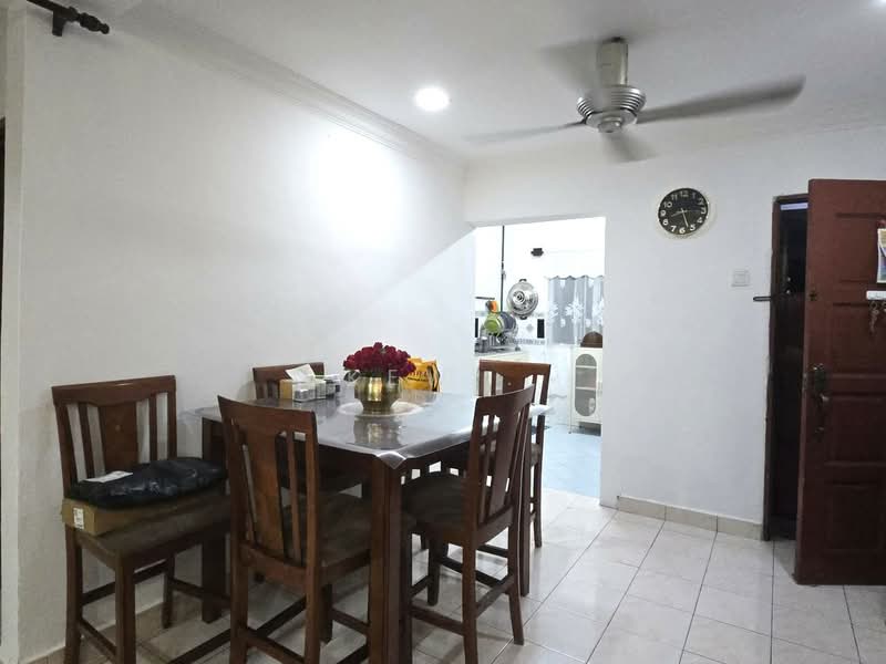 Condominium for Sale at Avant Court Condominium - Kew . - Dining Room - PropertyGuru.com.my