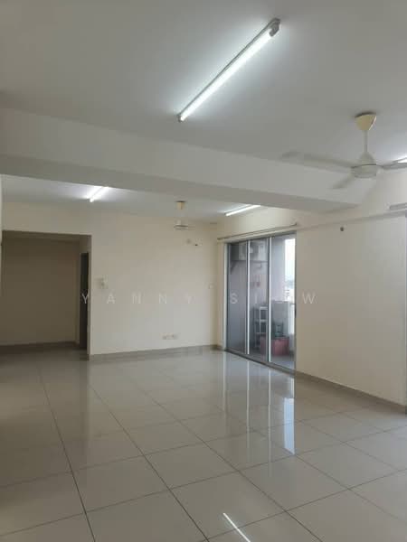 Service Residence for Sale at Platinum Lake PV 21 - Yanny Siow - Living Room - PropertyGuru.com.my