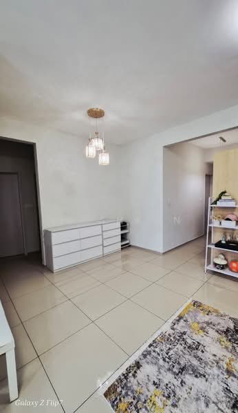 Servis Apartment untuk Disewa di Gravit8, Klang - Ng Shawn - Living Room - PropertyGuru.com.my