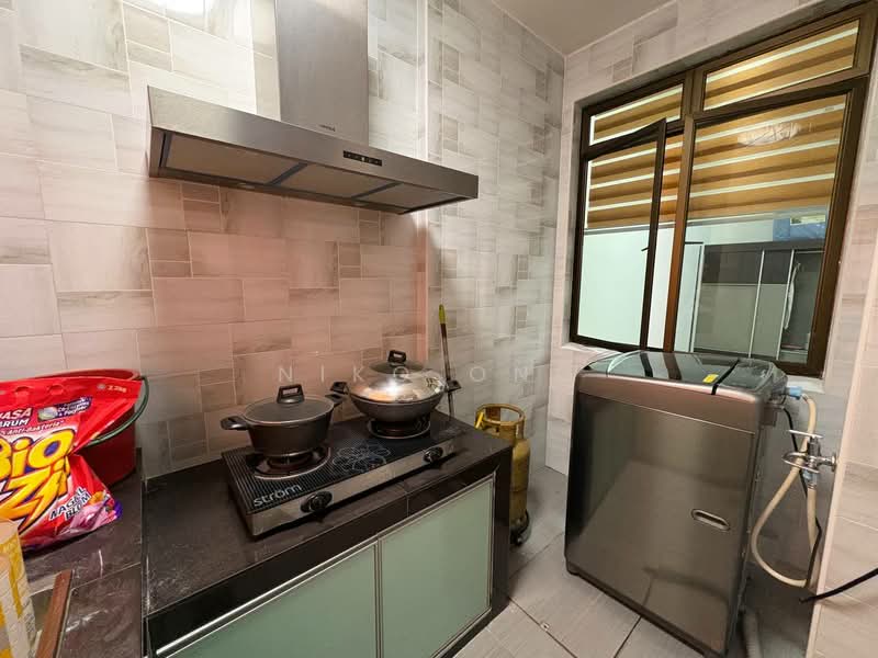 Rumah Teres 2 Tingkat untuk Dijual di Bandar Dato Onn (Tebrau) - Niko Ong - Kitchen - PropertyGuru.com.my