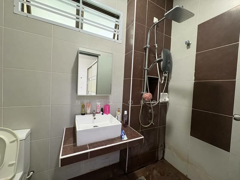 Rumah Teres 2 Tingkat untuk Dijual di Bandar Dato Onn (Tebrau) - Niko Ong - PropertyGuru.com.my