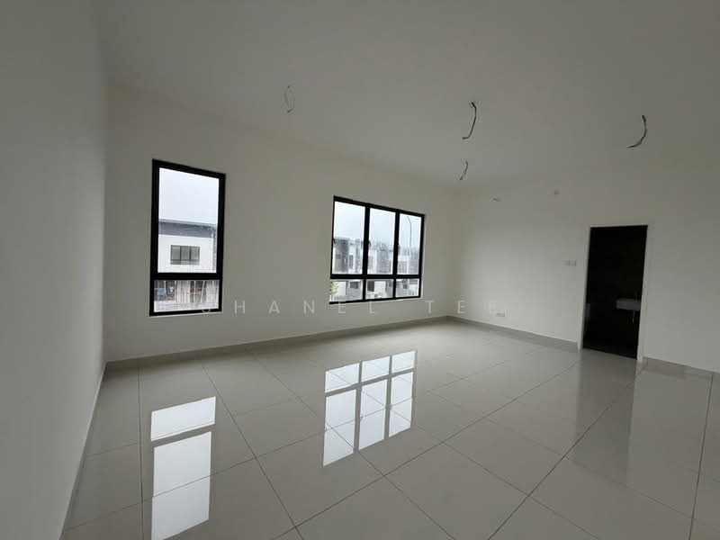 Rumah Teres 2 Tingkat untuk Dijual di Kluang (Johor) - Shanel Tee - Living Room - PropertyGuru.com.my